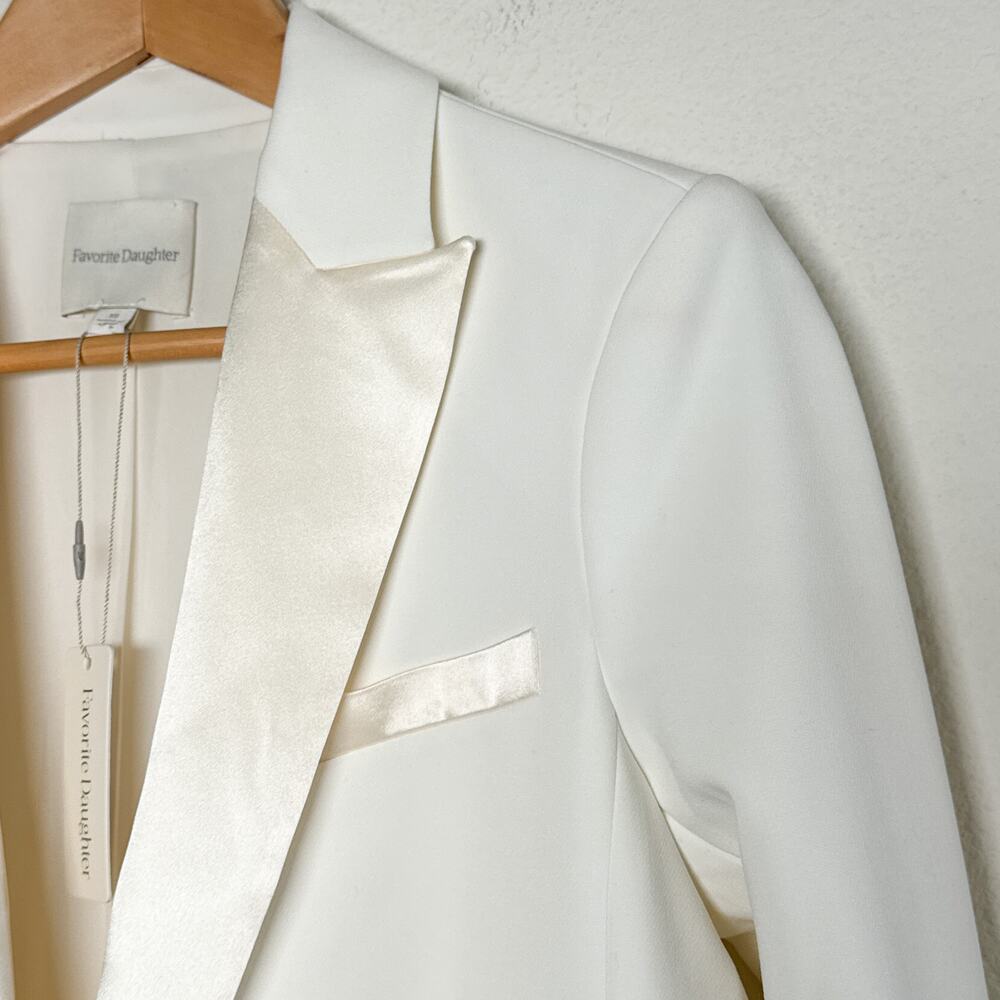 NWT Favorite Daughter The Suiting Blazer Ivory Size XS Satin Lapel SP24 $398 - Picture 5 of 17